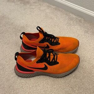 Nike Men's Orange Black Athletic Running Shoes